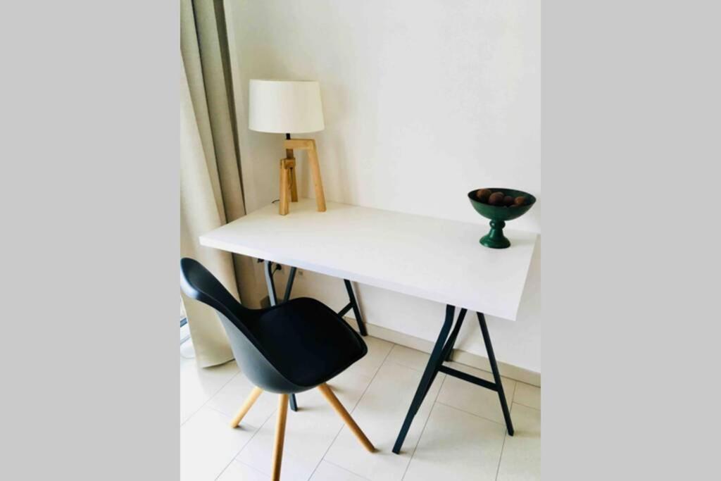 לוקסמבורג Large Family Retro Flat In City Center- Large Terrace & Garden View, Free Parking מראה חיצוני תמונה